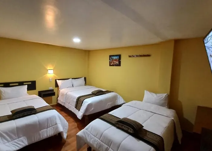 Qosqollay Plaza Hotel