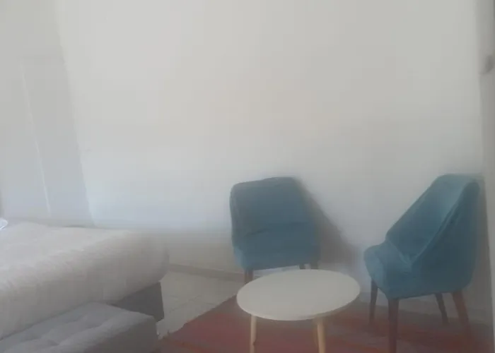 Qosqollay Plaza 3*